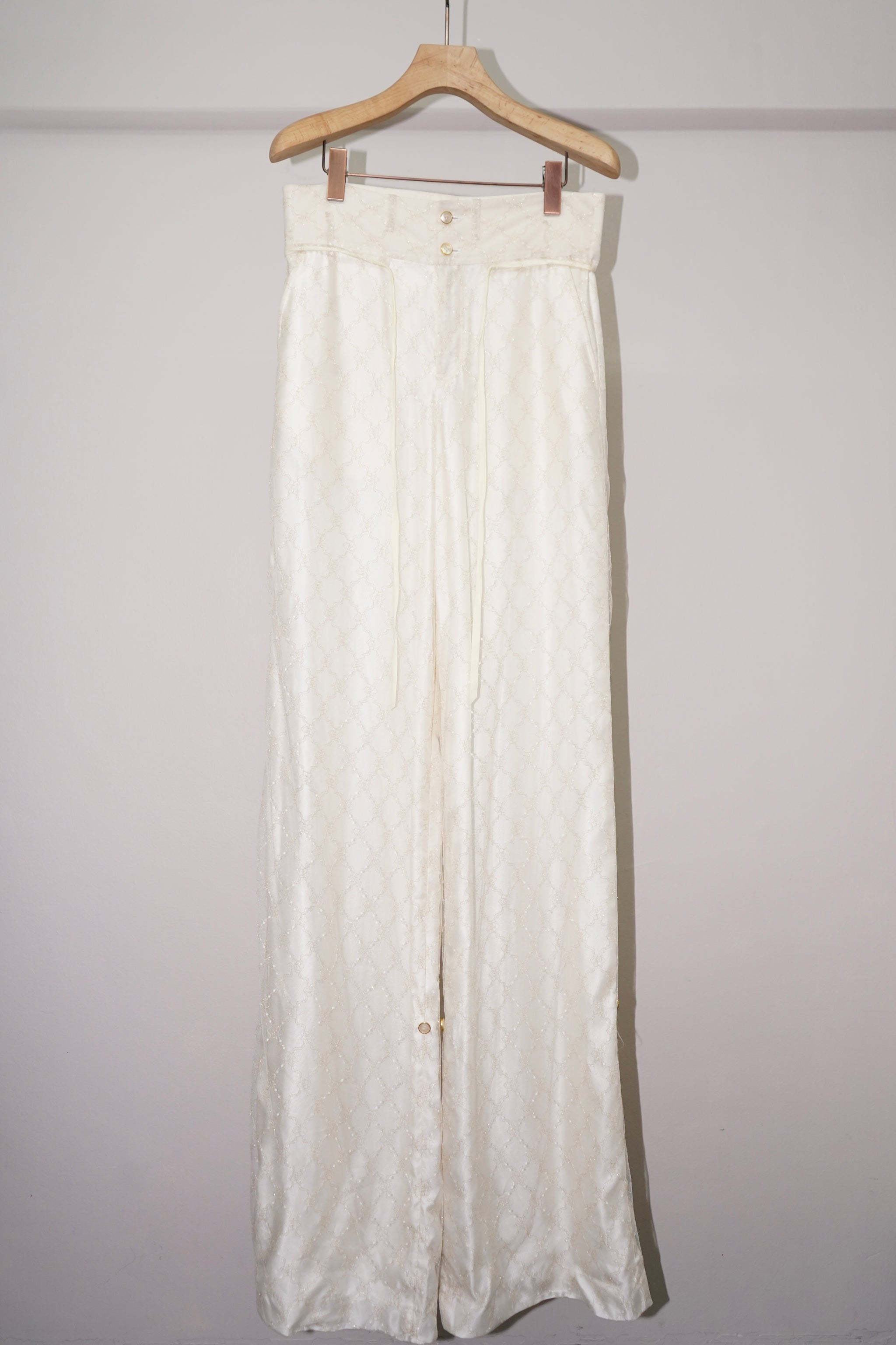 Pants – blank